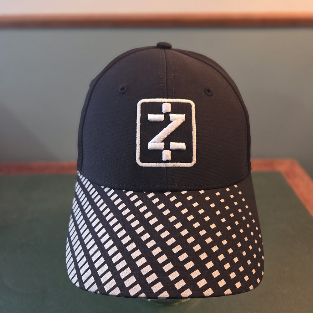 IZOD Black and White Mens Golf Hat
